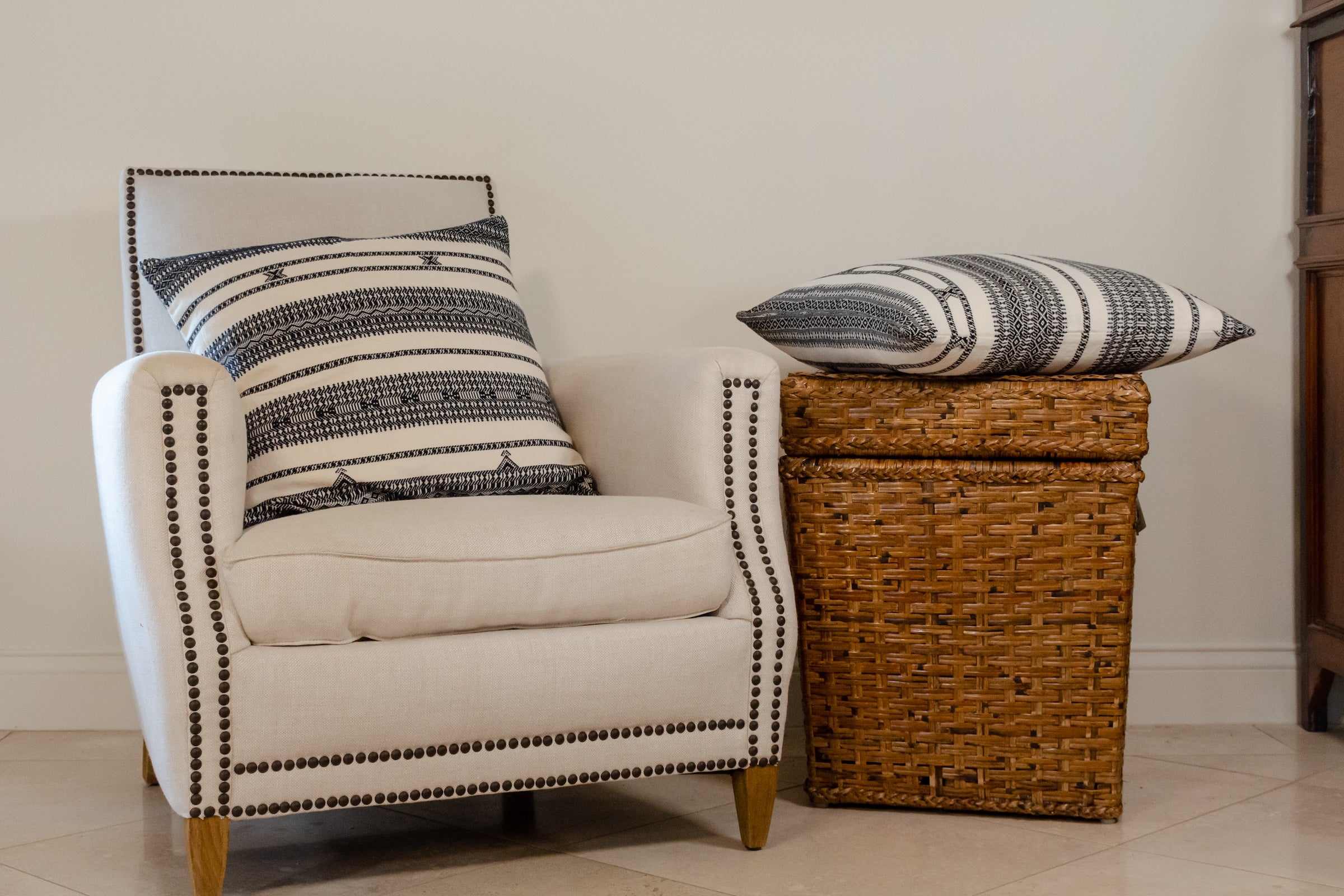 Kani Woven Decorative Pillow Cover