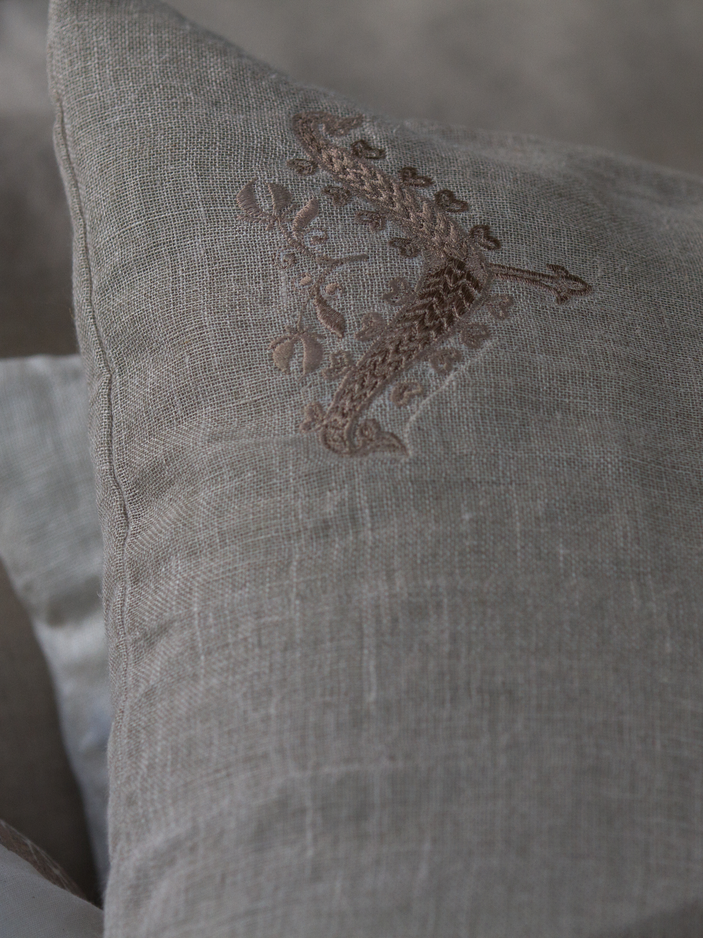Central Asia Natural Decorative Pillow
