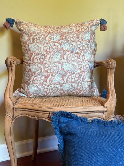 Sinhala Decorative Pillow Cover