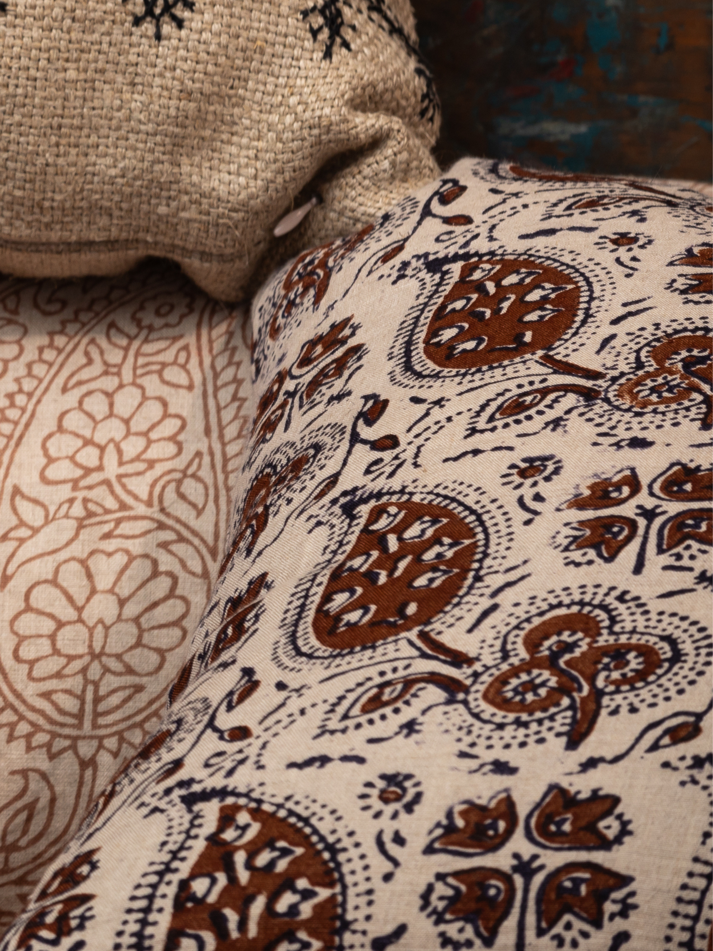 Betel Leaf Charcoal/Cinnamon Decorative Pillow Cover