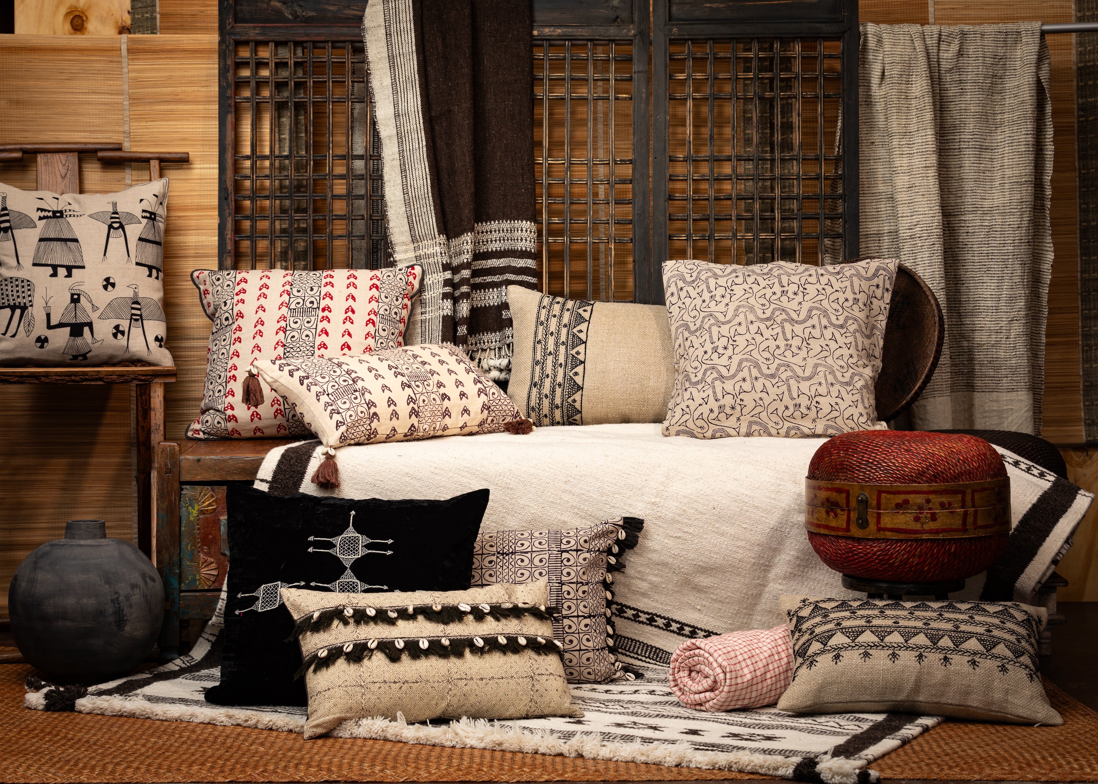 Zambia Charcoal/Cinnabar Petit Lumbar Pillow Cover