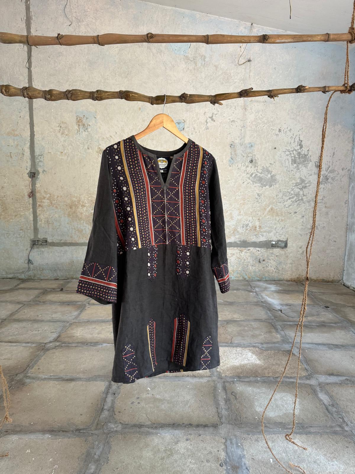 Durga Tunic in Charcoal